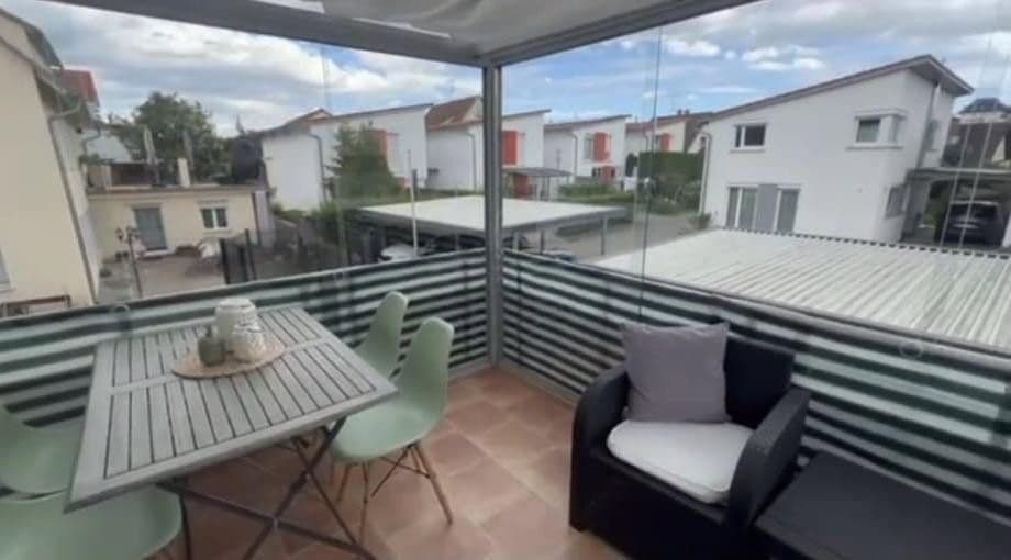 Predaj domu 138 m², pozemek 268 m², Engen, Bádensko-Wurttembersko Predaj domu 138 m², pozemek 268 m², Engen, Bádensko-Wurttembersko