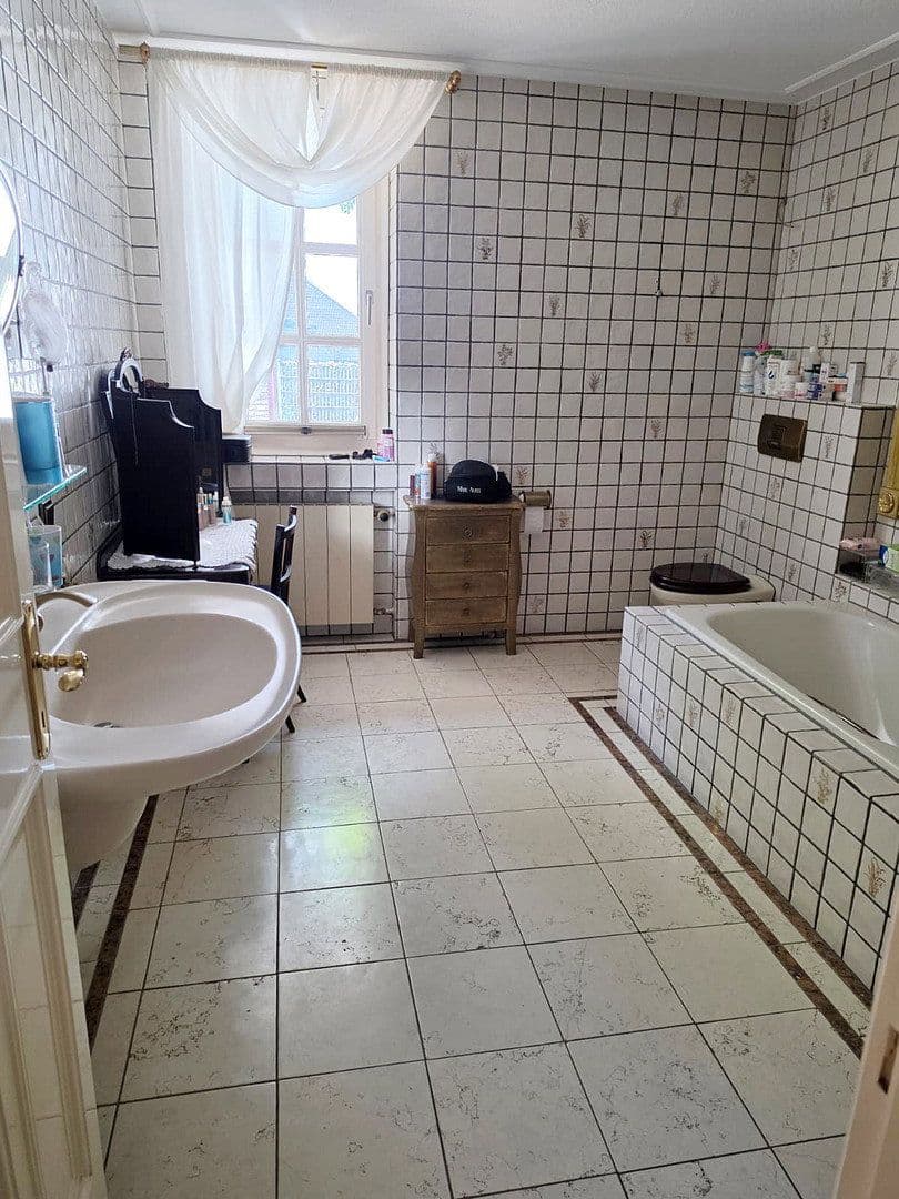 Predaj domu 254 m², pozemek 2.001 m², Kevelaer, Severné Porýnie - Westfálsko Predaj domu 254 m², pozemek 2.001 m², Kevelaer, Severné Porýnie - Westfálsko