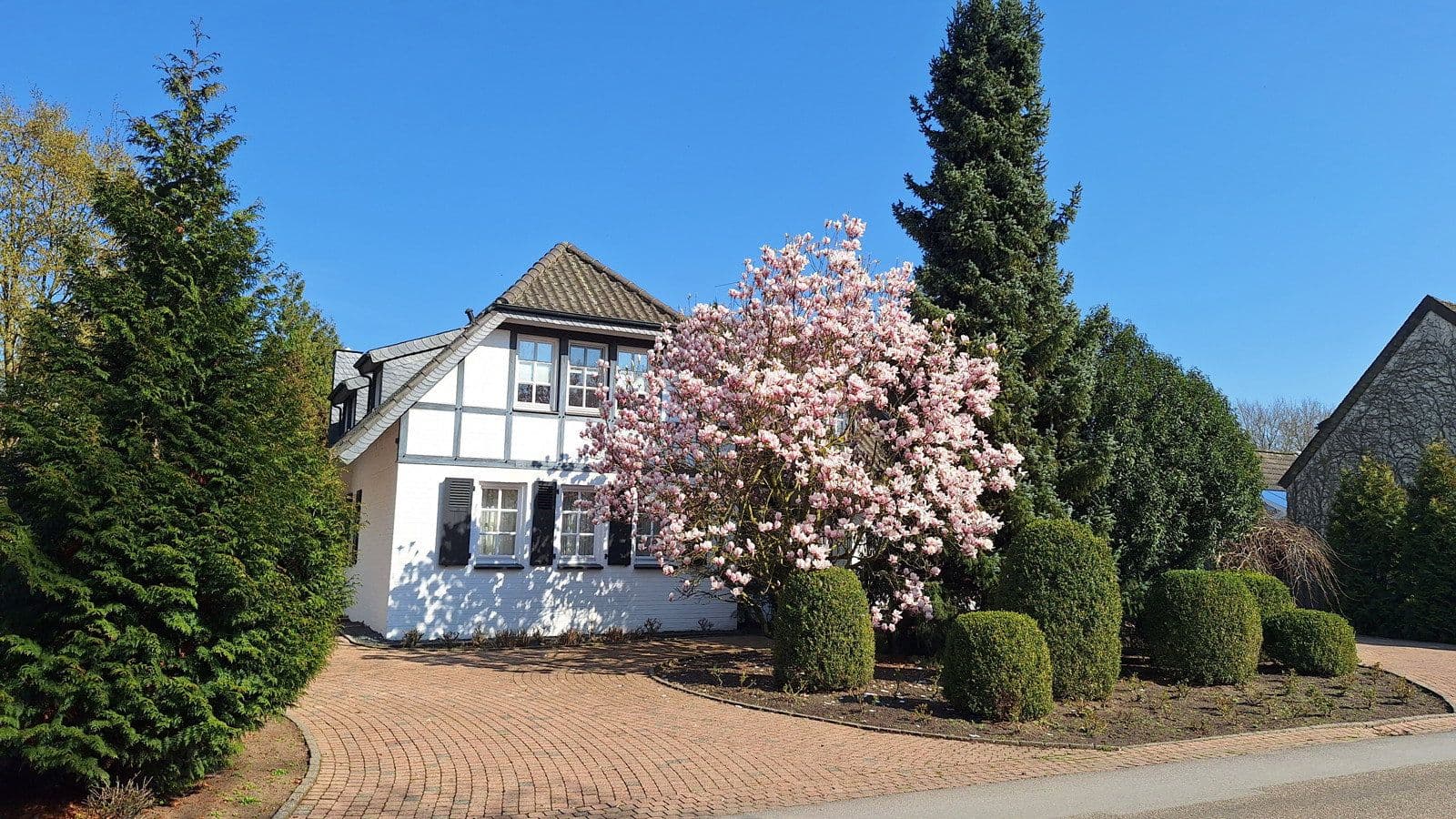 Predaj domu 254 m², pozemek 2.001 m², Kevelaer, Severné Porýnie - Westfálsko Predaj domu 254 m², pozemek 2.001 m², Kevelaer, Severné Porýnie - Westfálsko
