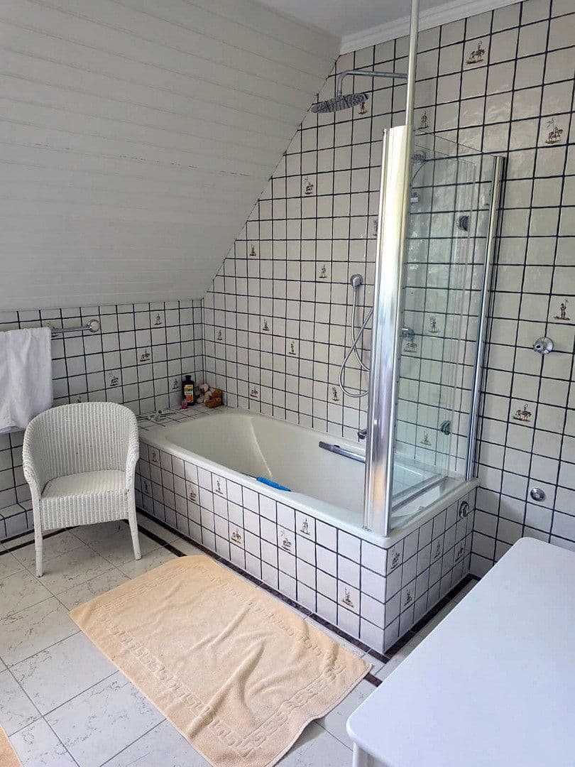 Predaj domu 254 m², pozemek 2.001 m², Kevelaer, Severné Porýnie - Westfálsko Predaj domu 254 m², pozemek 2.001 m², Kevelaer, Severné Porýnie - Westfálsko