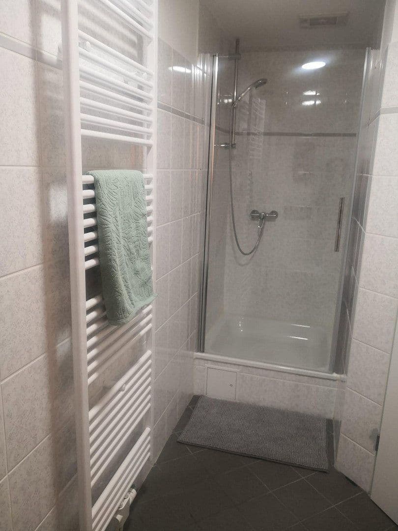 Prenájom bytu 1-izbový 35 m², Mittelstr. 3, Burscheid, Severné Porýnie - Westfálsko Prenájom bytu 1-izbový 35 m², Mittelstr. 3, Burscheid, Severné Porýnie - Westfálsko