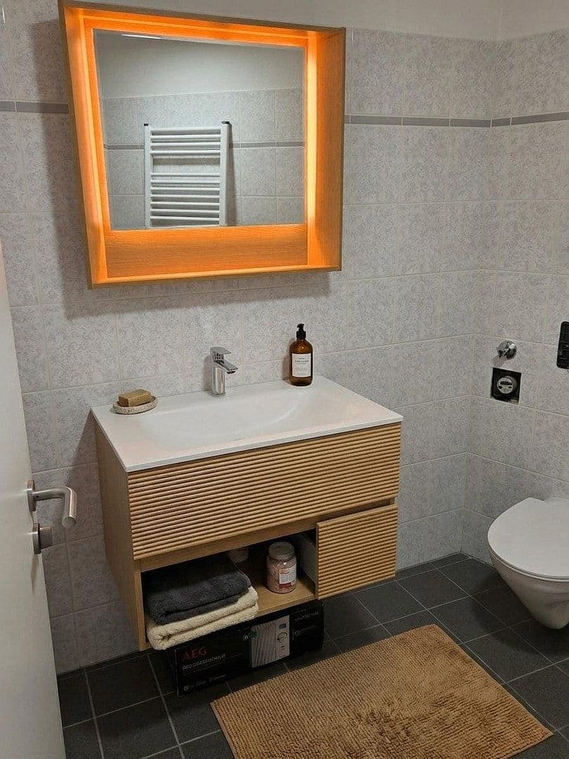Prenájom bytu 1-izbový 35 m², Mittelstr. 3, Burscheid, Severné Porýnie - Westfálsko Prenájom bytu 1-izbový 35 m², Mittelstr. 3, Burscheid, Severné Porýnie - Westfálsko