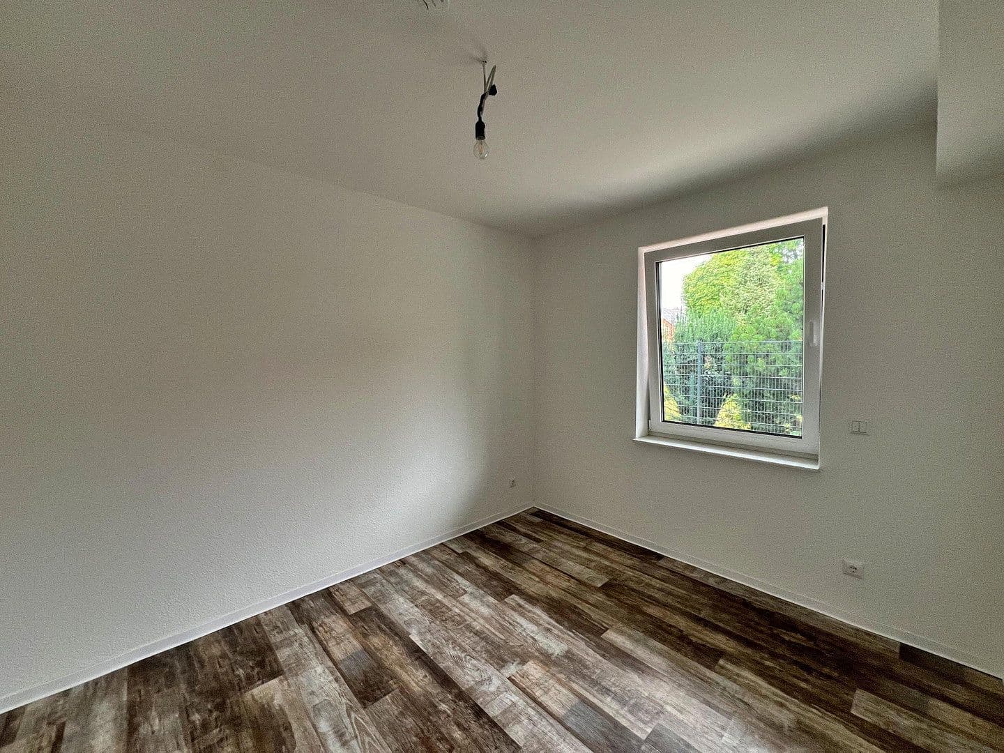 Prenájom bytu 2-izbový 40 m², Diepenau, Dolné Sasko Prenájom bytu 2-izbový 40 m², Diepenau, Dolné Sasko