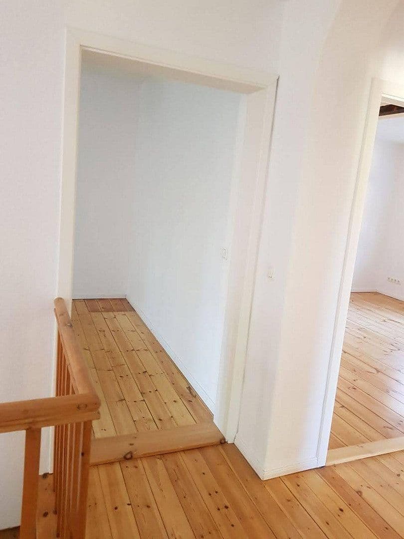 Predaj domu 125 m², pozemek 705 m², Berlin, Berlín Predaj domu 125 m², pozemek 705 m², Berlin, Berlín