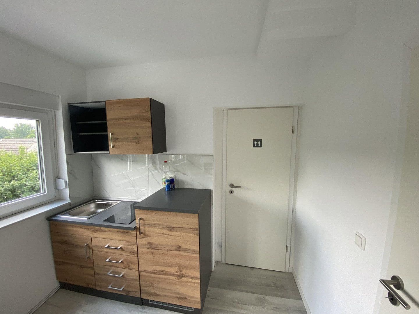 Prenájom bytu 1-izbový 37 m², Mülheim, Severné Porýnie - Westfálsko Prenájom bytu 1-izbový 37 m², Mülheim, Severné Porýnie - Westfálsko