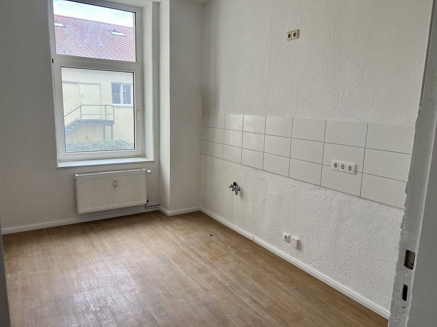 Prenájom bytu 3-izbový 92 m², Magdeburg, Sasko-Anhaltsko Prenájom bytu 3-izbový 92 m², Magdeburg, Sasko-Anhaltsko