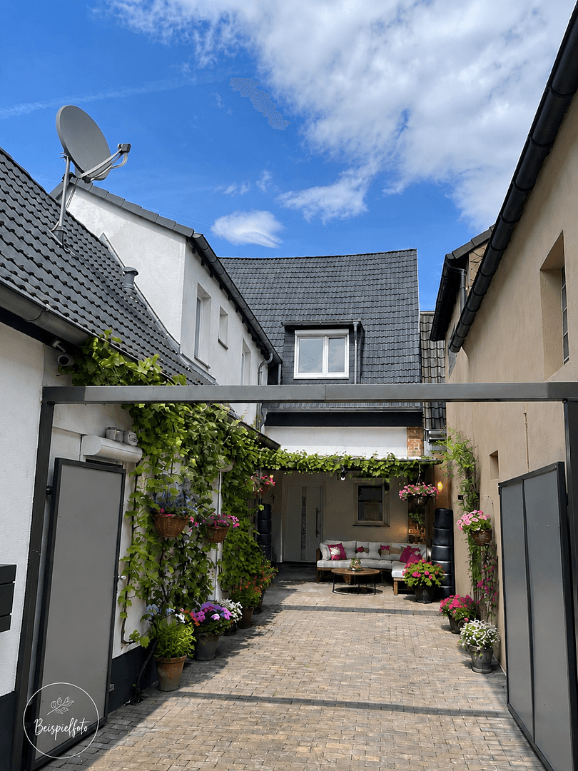 Predaj domu 250 m², pozemek 314 m², Mutterstadt, Porýnie-Falcko Predaj domu 250 m², pozemek 314 m², Mutterstadt, Porýnie-Falcko