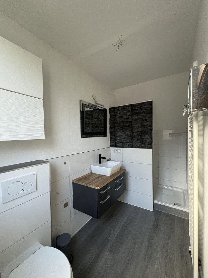 Predaj domu 250 m², pozemek 314 m², Mutterstadt, Porýnie-Falcko Predaj domu 250 m², pozemek 314 m², Mutterstadt, Porýnie-Falcko