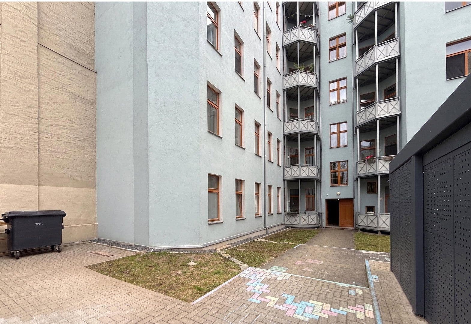 Predaj bytu 4-izbový 102 m², Leibnizstraße 22, Magdeburg, Sasko-Anhaltsko Predaj bytu 4-izbový 102 m², Leibnizstraße 22, Magdeburg, Sasko-Anhaltsko