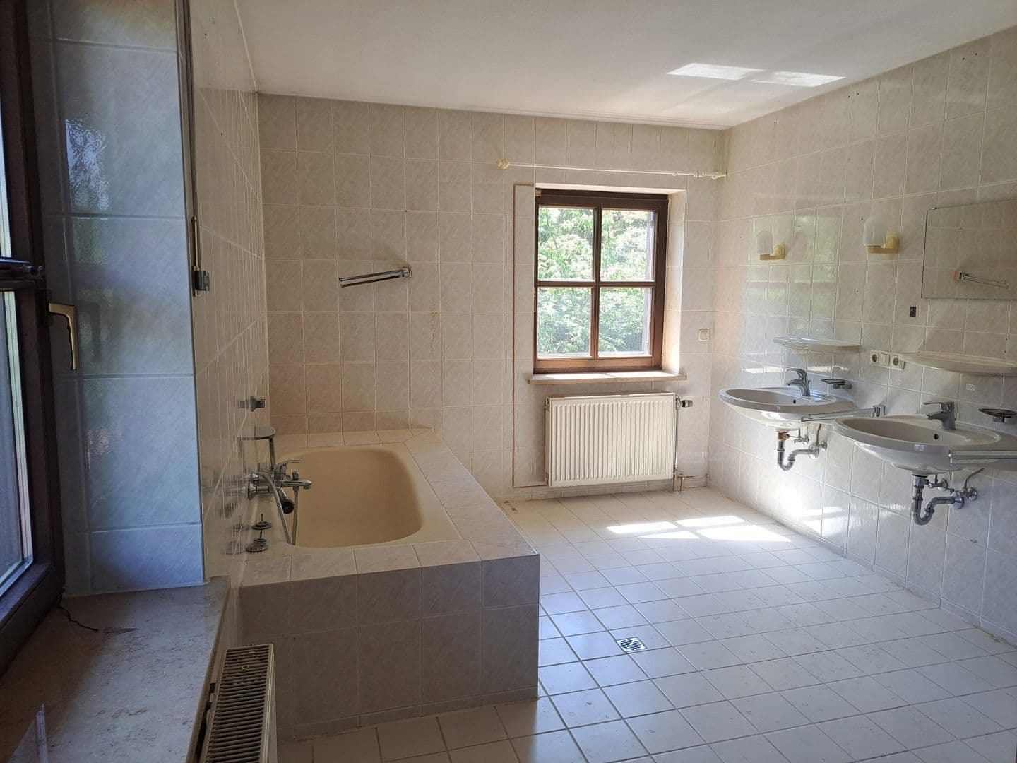 Predaj domu 268 m², pozemek 1.086 m², Ludwig-Ganghofer-Str. 36, Grünwald, Bavorsko Predaj domu 268 m², pozemek 1.086 m², Ludwig-Ganghofer-Str. 36, Grünwald, Bavorsko