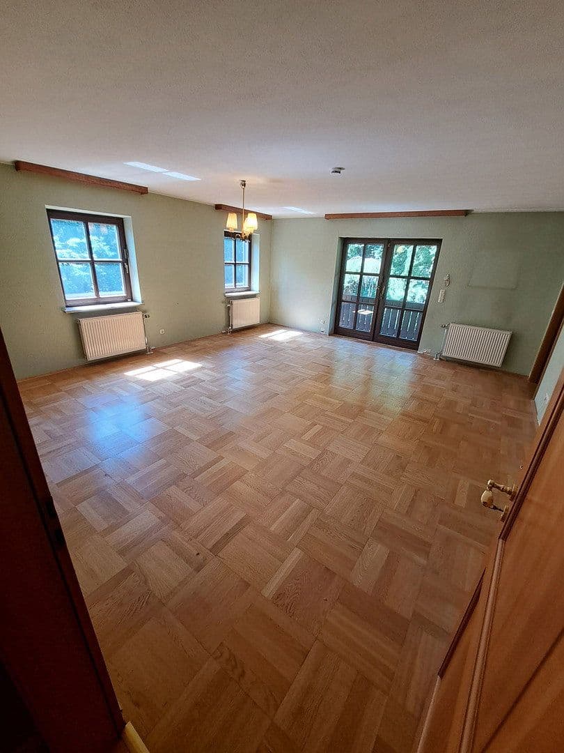 Predaj domu 268 m², pozemek 1.086 m², Ludwig-Ganghofer-Str. 36, Grünwald, Bavorsko Predaj domu 268 m², pozemek 1.086 m², Ludwig-Ganghofer-Str. 36, Grünwald, Bavorsko