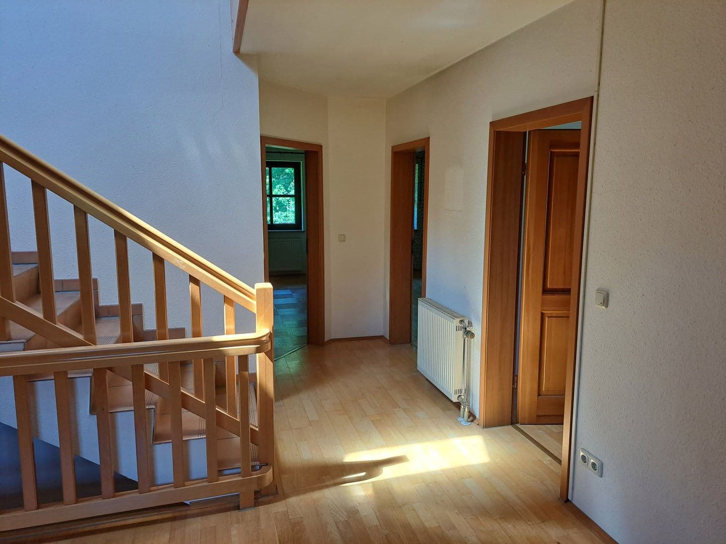 Predaj domu 268 m², pozemek 1.086 m², Ludwig-Ganghofer-Str. 36, Grünwald, Bavorsko Predaj domu 268 m², pozemek 1.086 m², Ludwig-Ganghofer-Str. 36, Grünwald, Bavorsko