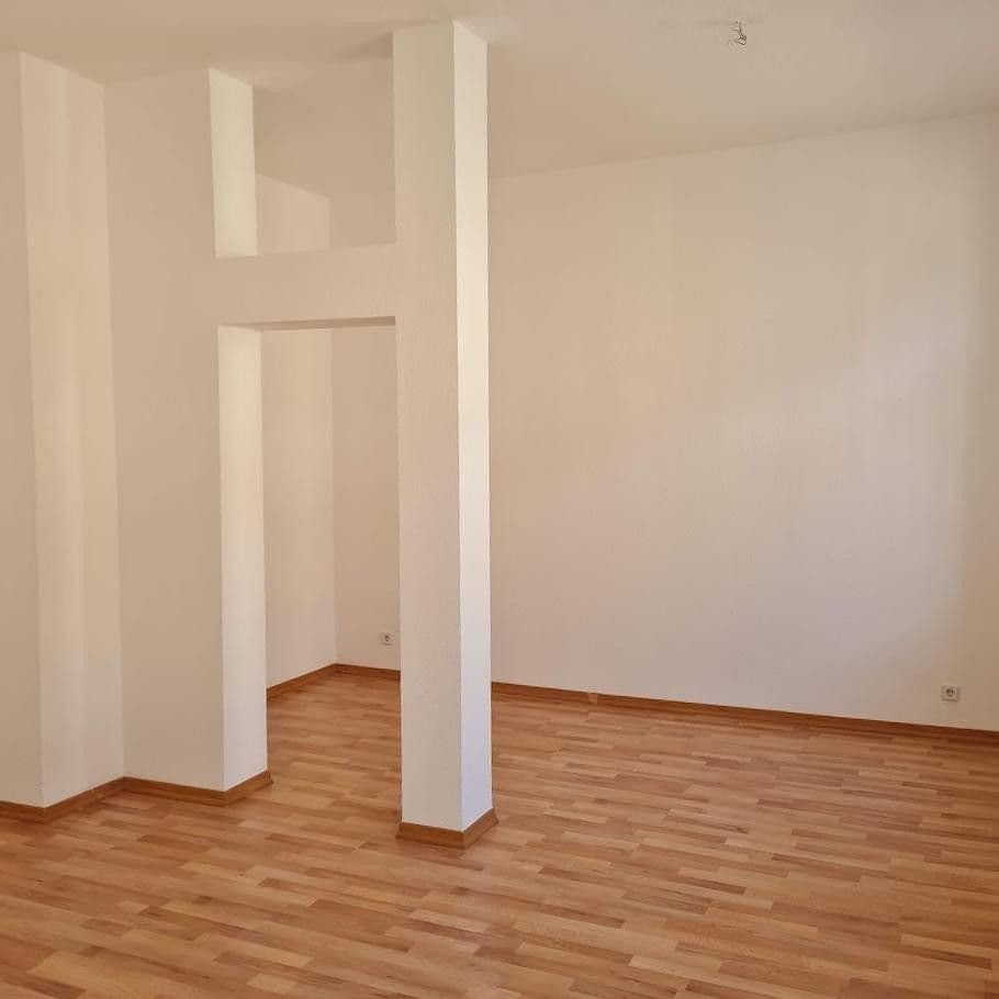 Prenájom bytu 3-izbový 69 m², Kantstraße 32, Wurzen, Sasko Prenájom bytu 3-izbový 69 m², Kantstraße 32, Wurzen, Sasko