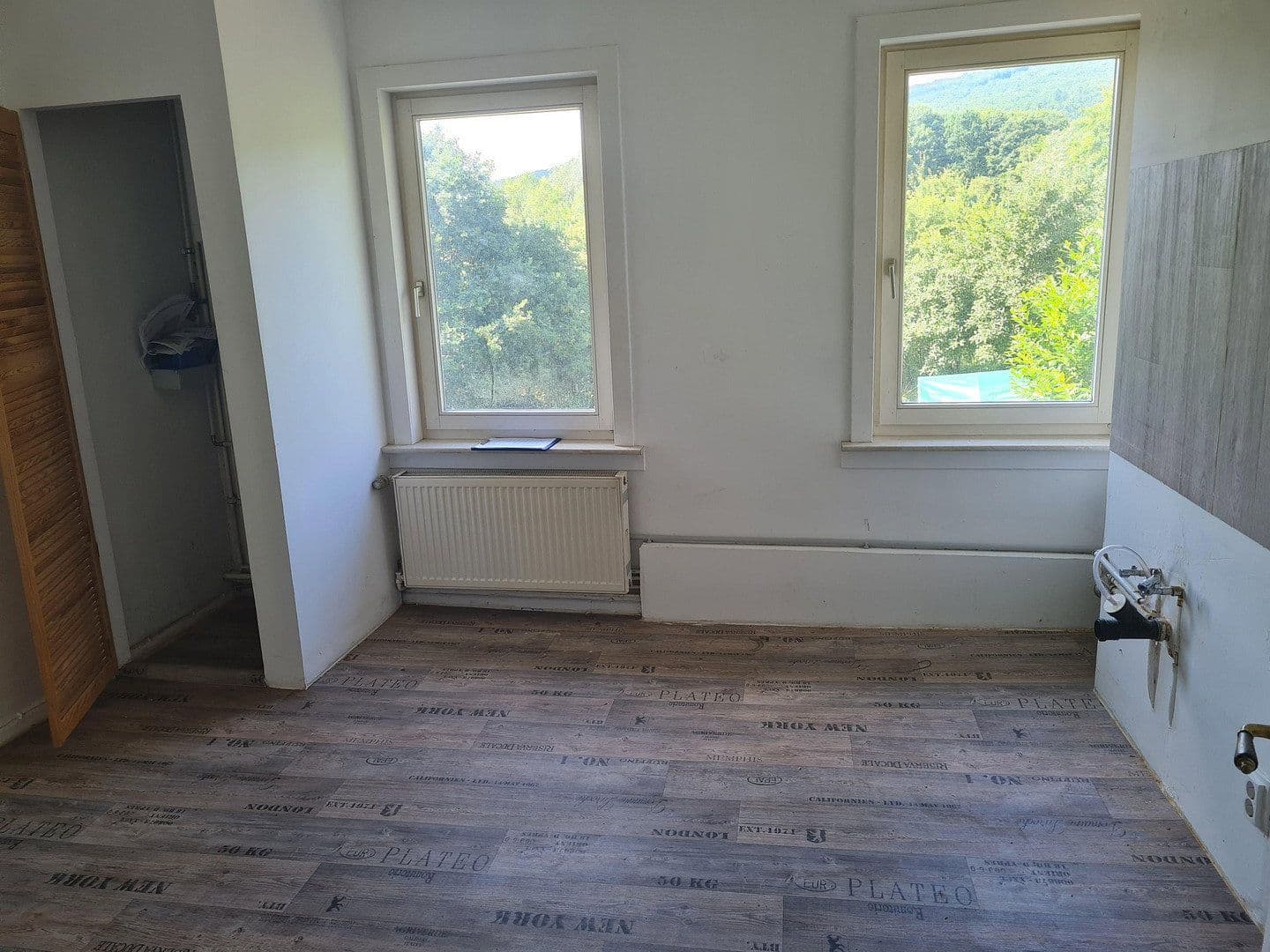 Prenájom bytu 3-izbový 90 m², Schieder-Schwalenberg, Severné Porýnie - Westfálsko Prenájom bytu 3-izbový 90 m², Schieder-Schwalenberg, Severné Porýnie - Westfálsko