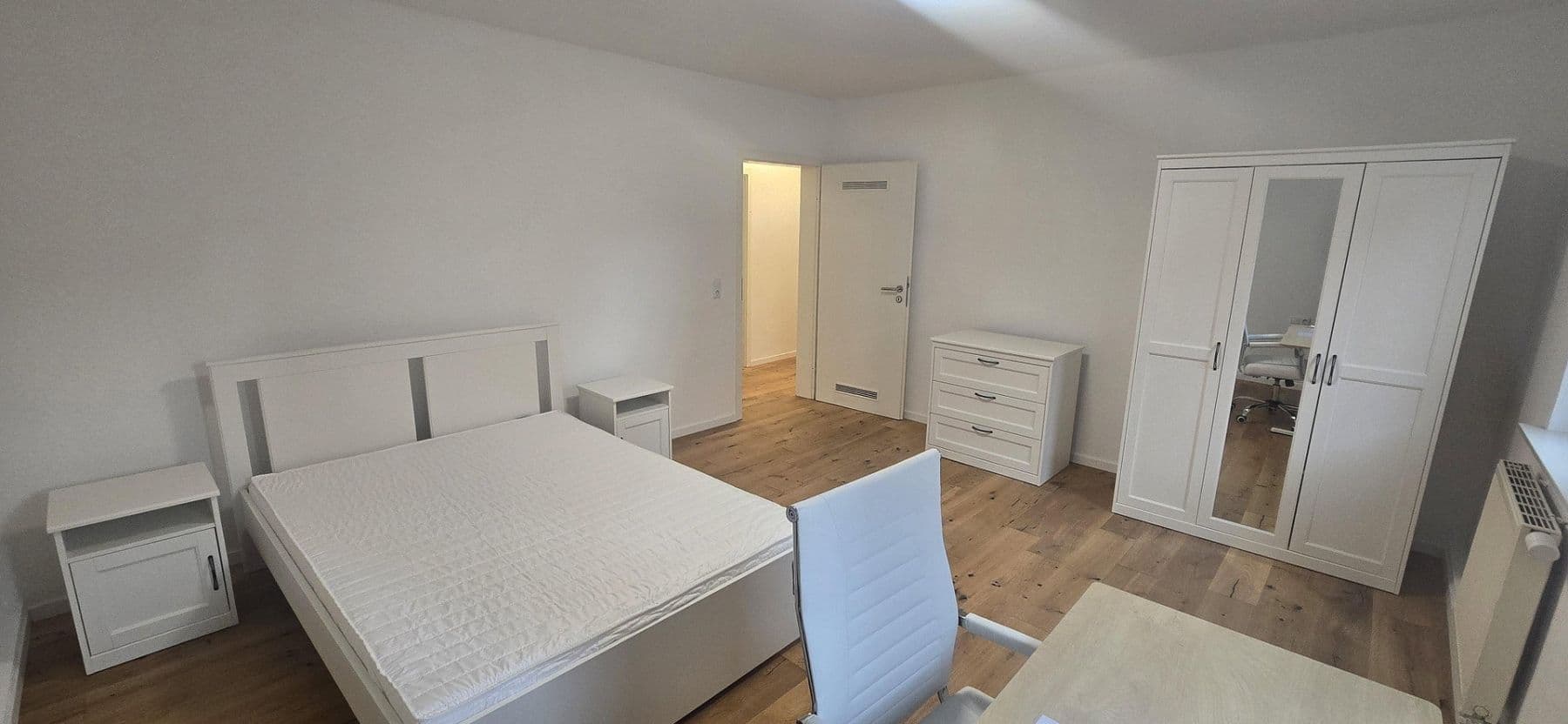 Prenájom bytu 1-izbový 38 m², Duisburgerstraße 26, Stuttgart, Bádensko-Wurttembersko Prenájom bytu 1-izbový 38 m², Duisburgerstraße 26, Stuttgart, Bádensko-Wurttembersko