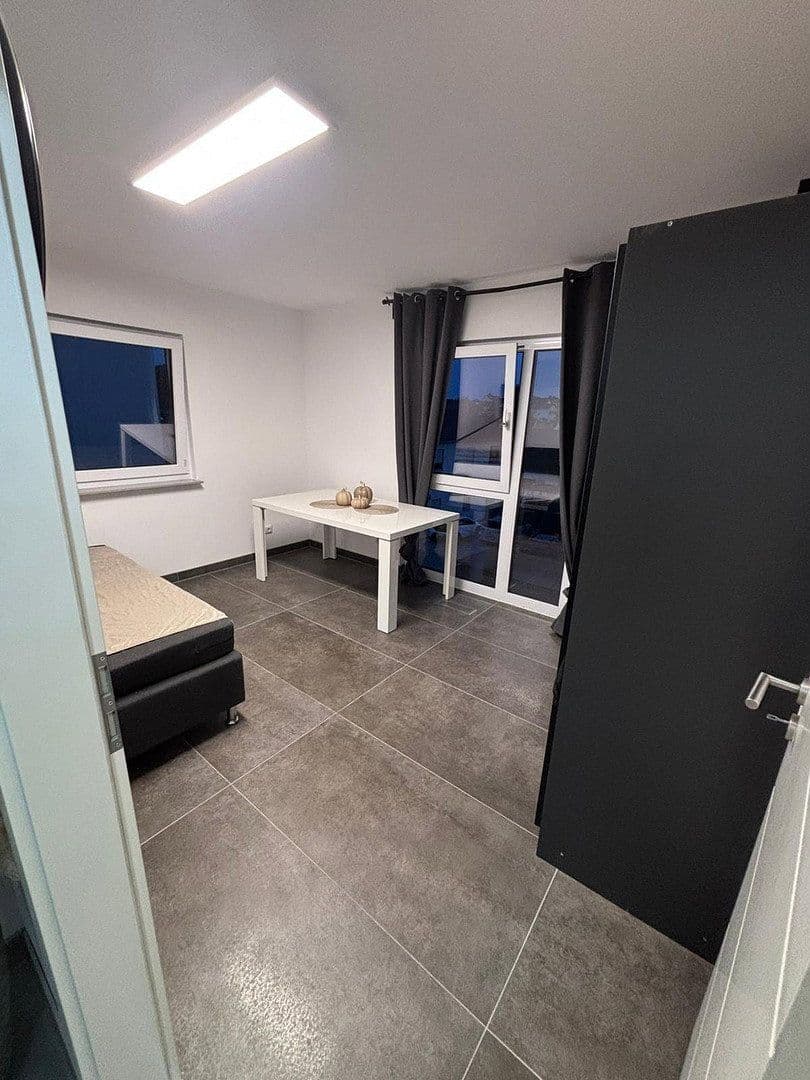 Predaj domu 170 m², pozemek 469 m², Kirchardt, Bádensko-Wurttembersko Predaj domu 170 m², pozemek 469 m², Kirchardt, Bádensko-Wurttembersko