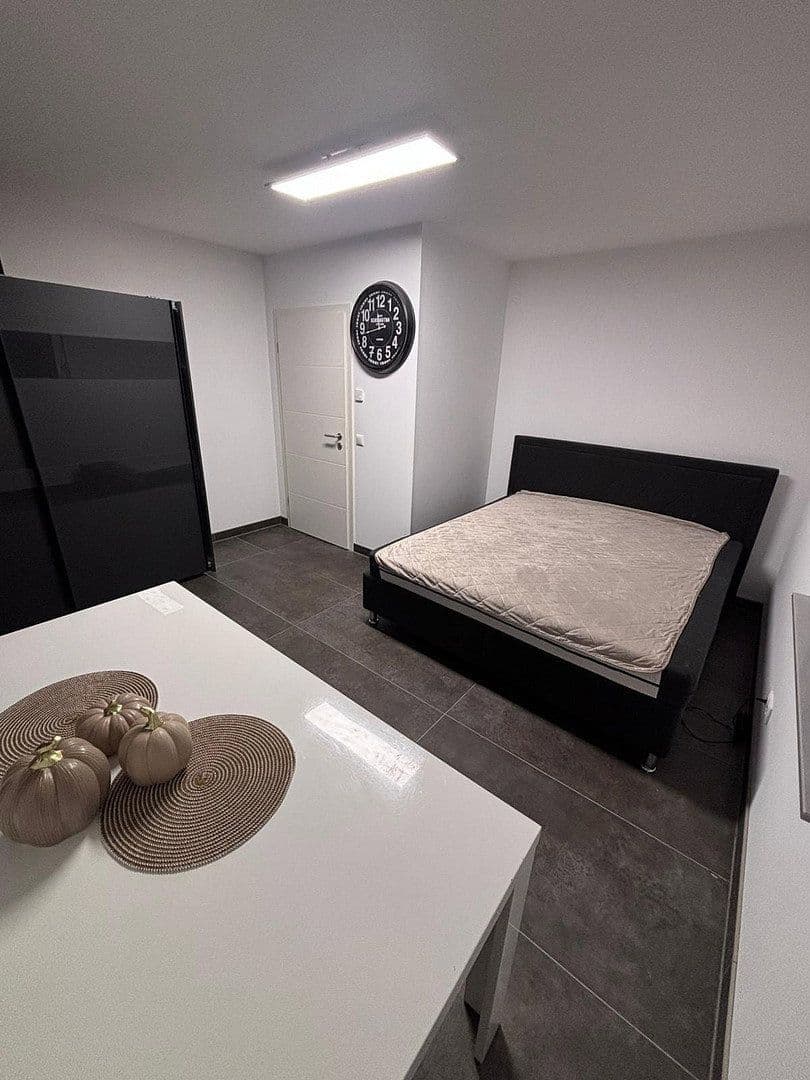 Predaj domu 170 m², pozemek 469 m², Kirchardt, Bádensko-Wurttembersko Predaj domu 170 m², pozemek 469 m², Kirchardt, Bádensko-Wurttembersko