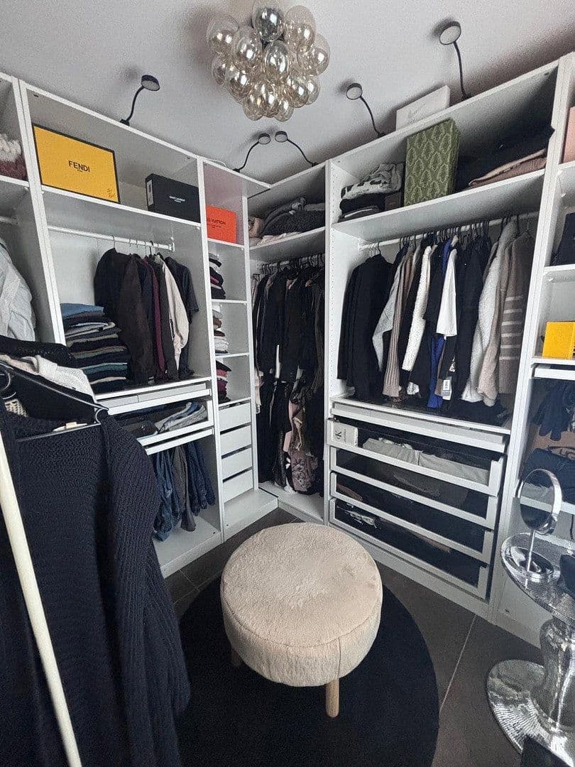 Predaj domu 170 m², pozemek 469 m², Kirchardt, Bádensko-Wurttembersko Predaj domu 170 m², pozemek 469 m², Kirchardt, Bádensko-Wurttembersko