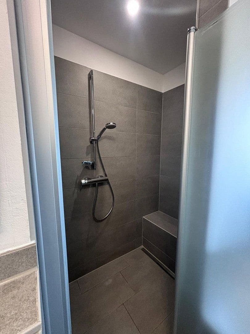 Predaj domu 170 m², pozemek 469 m², Kirchardt, Bádensko-Wurttembersko Predaj domu 170 m², pozemek 469 m², Kirchardt, Bádensko-Wurttembersko