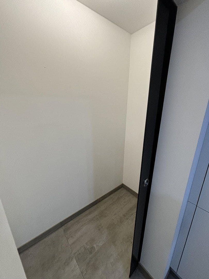 Predaj domu 170 m², pozemek 469 m², Kirchardt, Bádensko-Wurttembersko Predaj domu 170 m², pozemek 469 m², Kirchardt, Bádensko-Wurttembersko