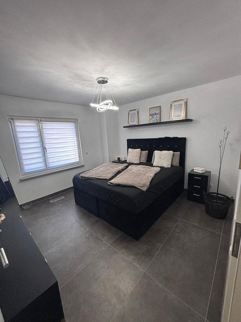 Predaj domu 170 m², pozemek 469 m², Kirchardt, Bádensko-Wurttembersko Predaj domu 170 m², pozemek 469 m², Kirchardt, Bádensko-Wurttembersko