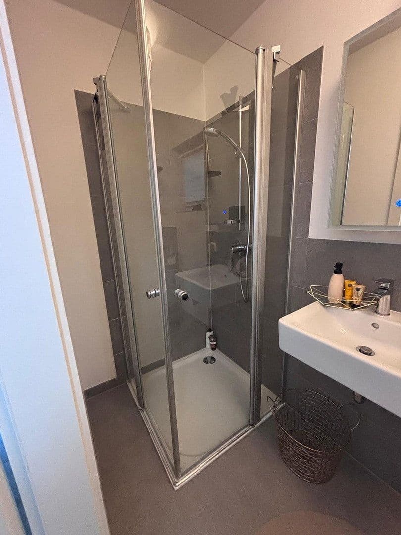 Predaj domu 170 m², pozemek 469 m², Kirchardt, Bádensko-Wurttembersko Predaj domu 170 m², pozemek 469 m², Kirchardt, Bádensko-Wurttembersko