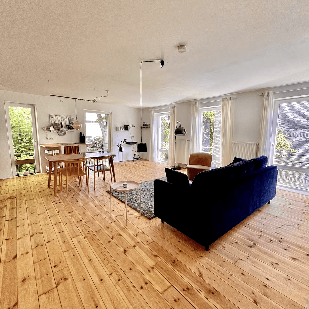 Predaj domu 439 m², pozemek 378 m², Kieler Str. 65, Eckernförde, Šlezvicko-Holštajnsko Predaj domu 439 m², pozemek 378 m², Kieler Str. 65, Eckernförde, Šlezvicko-Holštajnsko