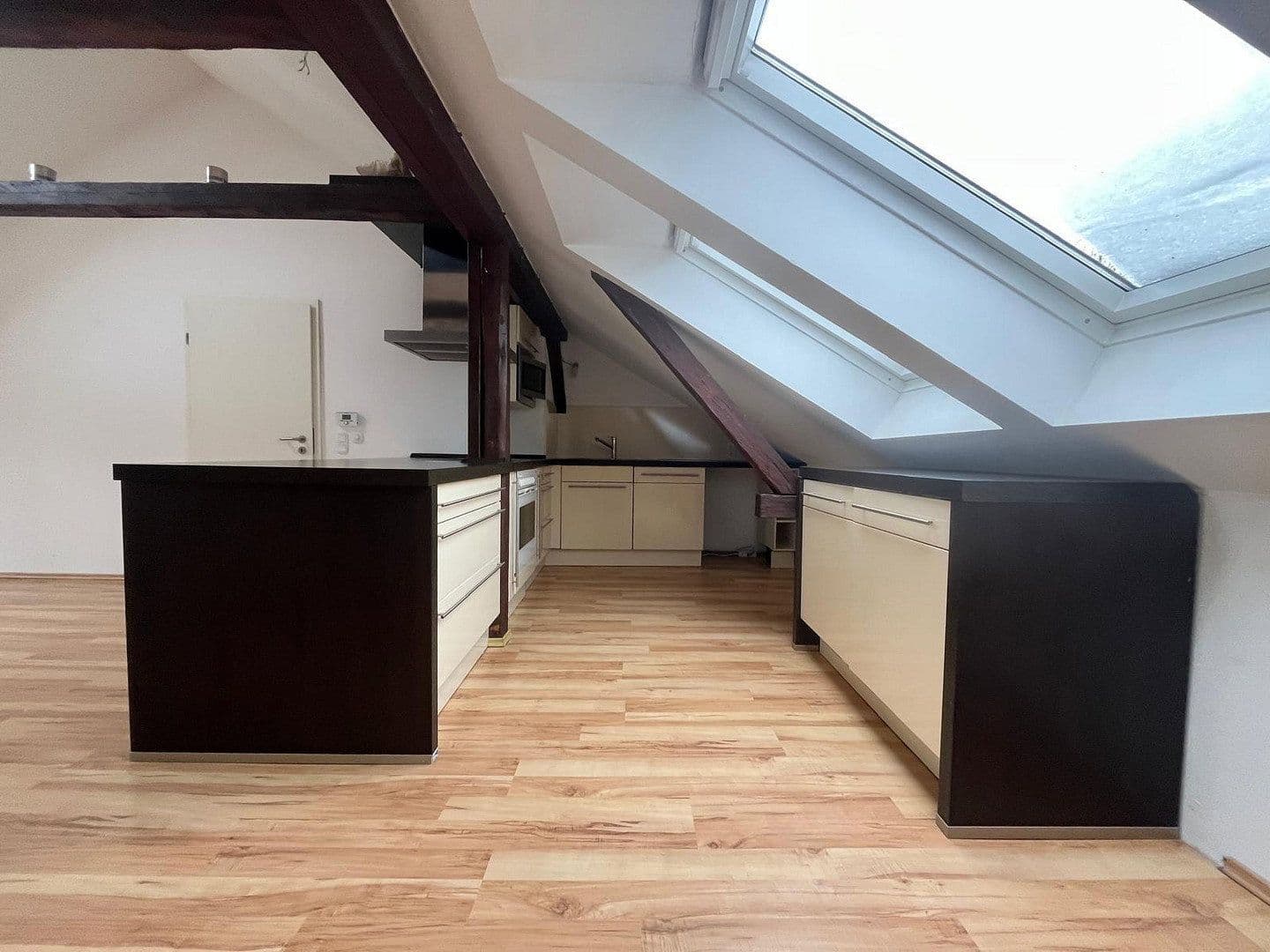 Predaj domu 439 m², pozemek 378 m², Kieler Str. 65, Eckernförde, Šlezvicko-Holštajnsko Predaj domu 439 m², pozemek 378 m², Kieler Str. 65, Eckernförde, Šlezvicko-Holštajnsko
