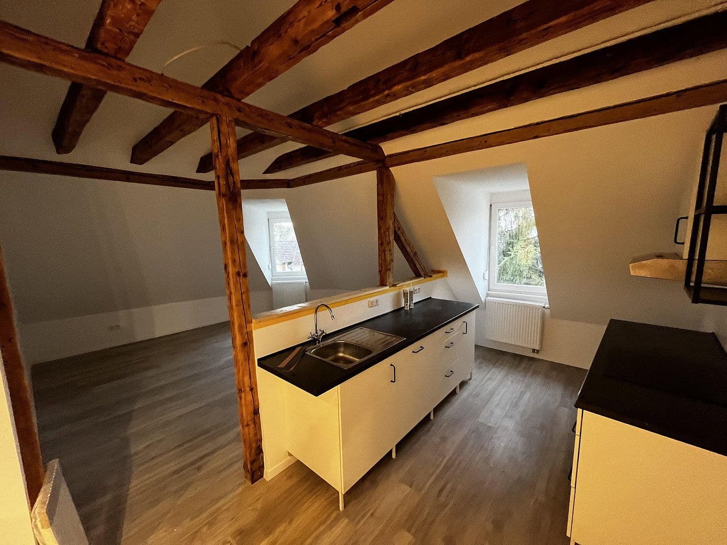 Prenájom bytu 2-izbový 75 m², Kurfürstenstraße 20, Schwetzingen, Bádensko-Wurttembersko Prenájom bytu 2-izbový 75 m², Kurfürstenstraße 20, Schwetzingen, Bádensko-Wurttembersko