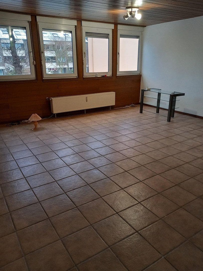 Prenájom bytu 1-izbový 43 m², Düsseldorf, Severné Porýnie - Westfálsko Prenájom bytu 1-izbový 43 m², Düsseldorf, Severné Porýnie - Westfálsko