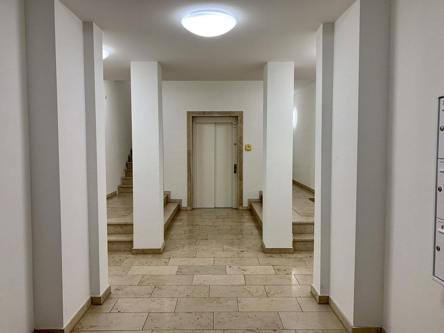 Prenájom bytu 2-izbový 57 m², Berlin, Berlín Prenájom bytu 2-izbový 57 m², Berlin, Berlín