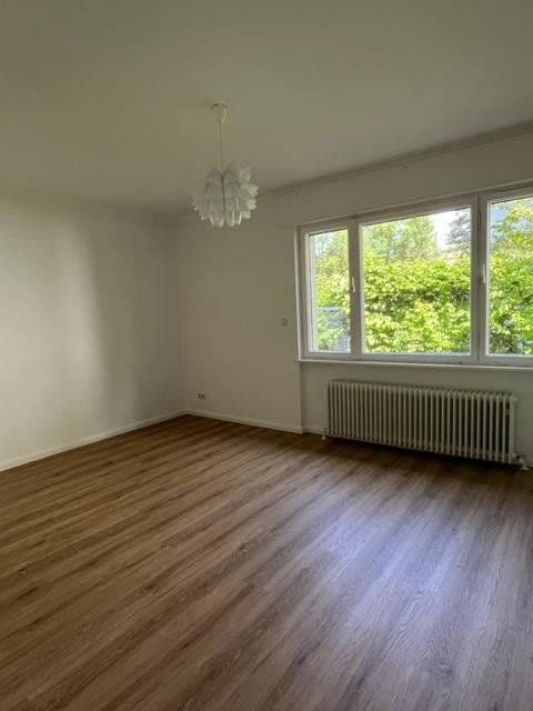 Prenájom domu 275 m², pozemek 1.000 m², Berlin, Berlín Prenájom domu 275 m², pozemek 1.000 m², Berlin, Berlín