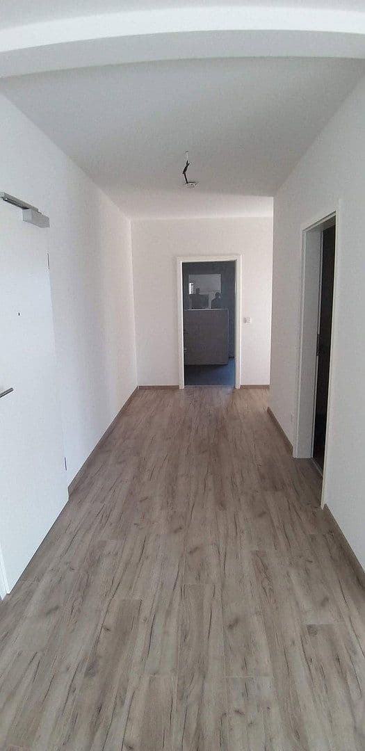 Prenájom bytu 3-izbový 98 m², Homburg, Sársko Prenájom bytu 3-izbový 98 m², Homburg, Sársko