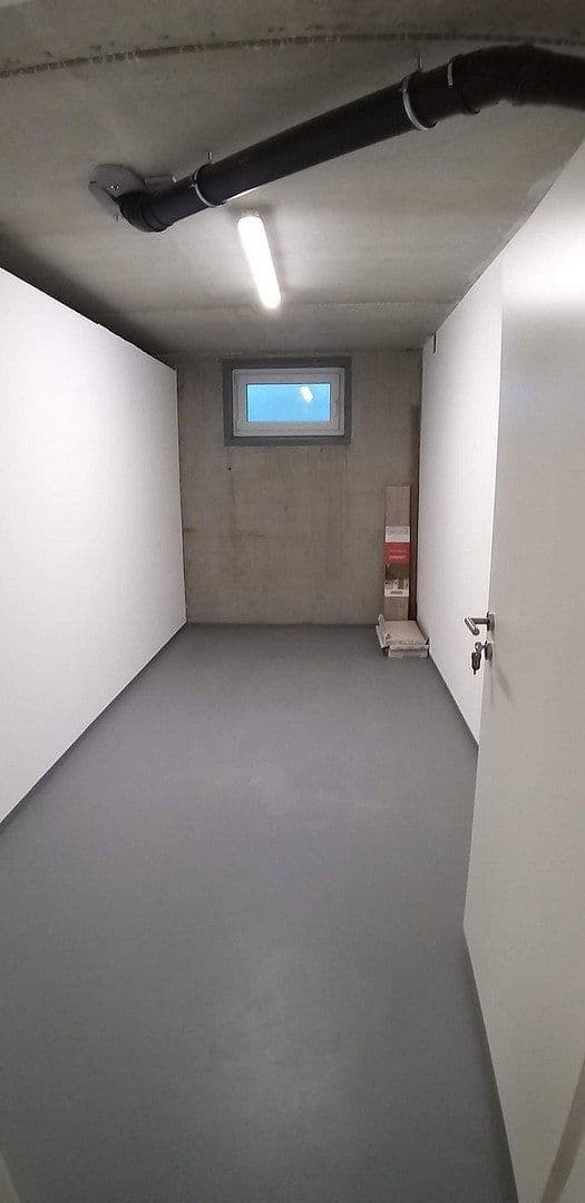 Prenájom bytu 3-izbový 98 m², Homburg, Sársko Prenájom bytu 3-izbový 98 m², Homburg, Sársko
