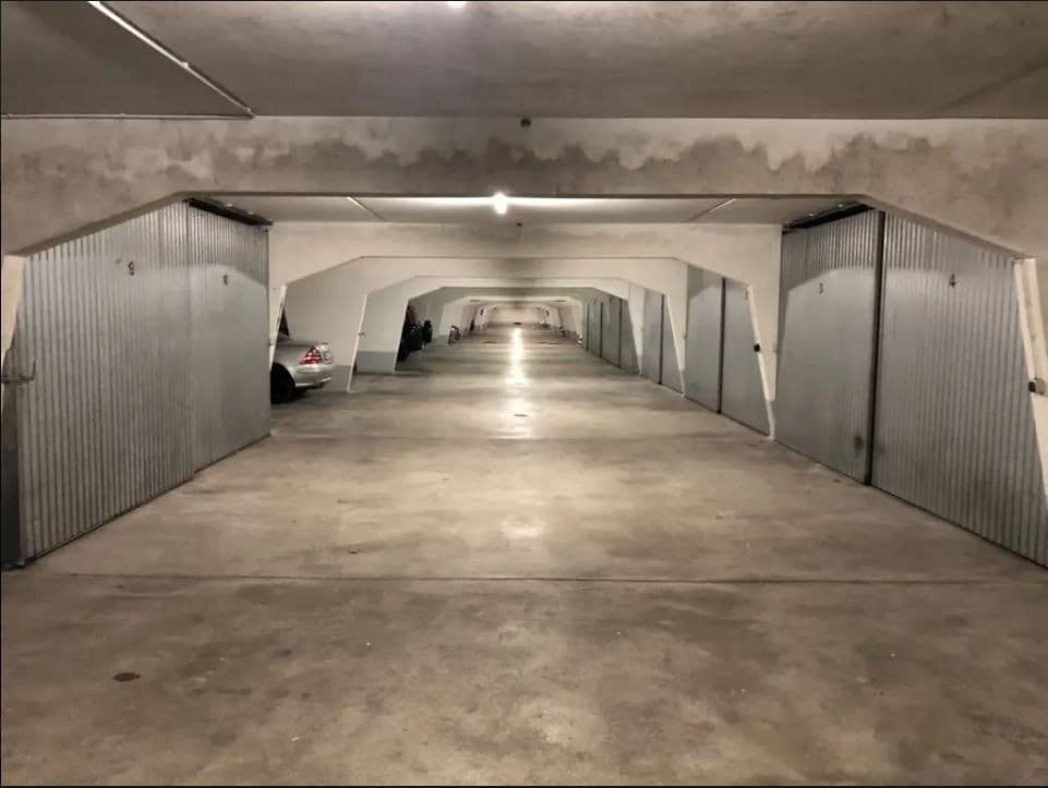 Prenájom garáže 25 m², Klingsorstrasse 10/Stolzingstrasse 4, München, Bavorsko Prenájom garáže 25 m², Klingsorstrasse 10/Stolzingstrasse 4, München, Bavorsko