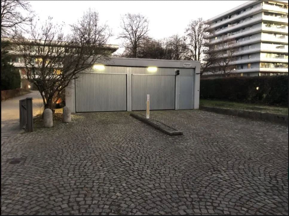 Prenájom garáže 25 m², Klingsorstrasse 10/Stolzingstrasse 4, München, Bavorsko Prenájom garáže 25 m², Klingsorstrasse 10/Stolzingstrasse 4, München, Bavorsko