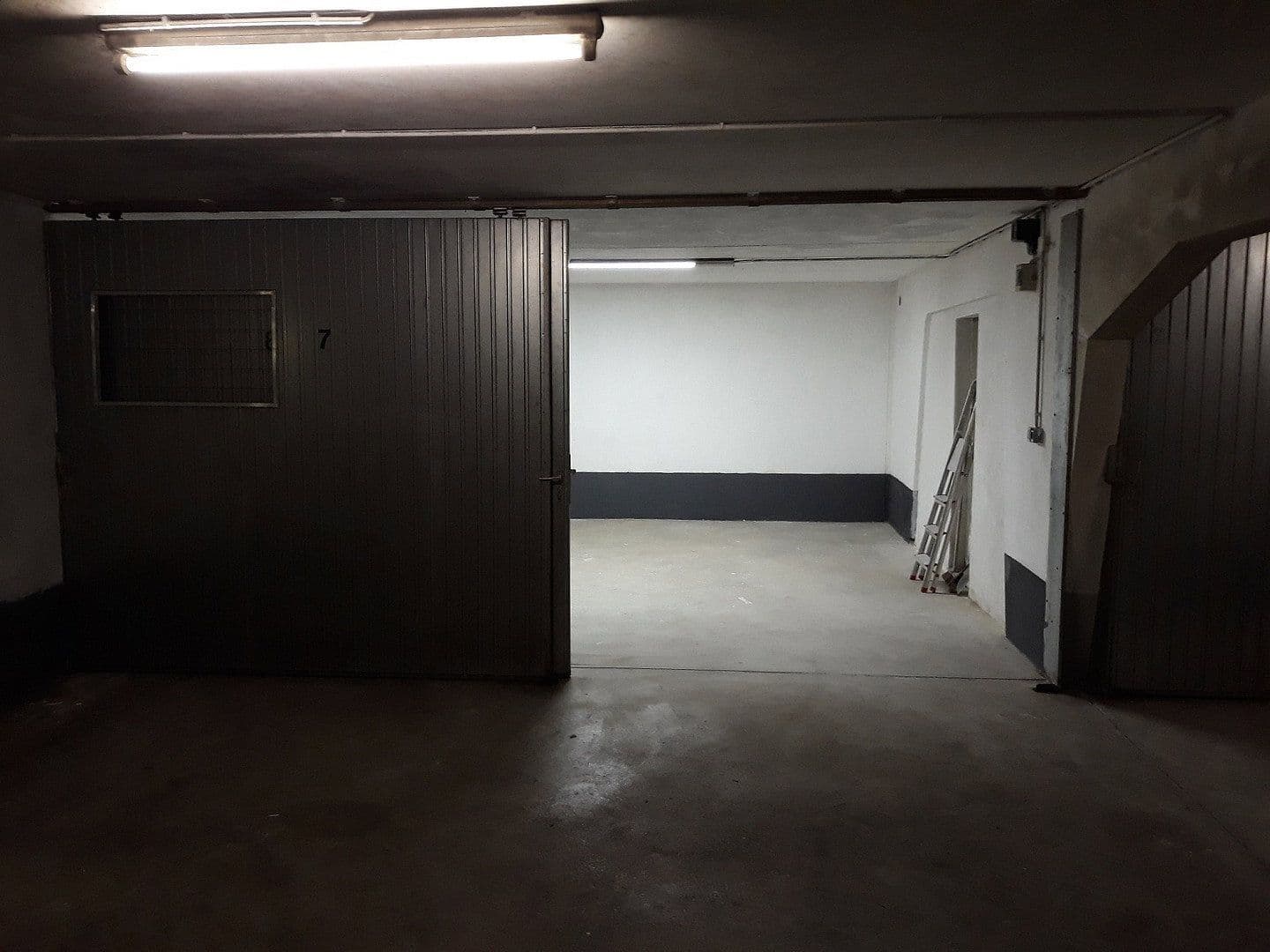 Prenájom garáže 25 m², Klingsorstrasse 10/Stolzingstrasse 4, München, Bavorsko Prenájom garáže 25 m², Klingsorstrasse 10/Stolzingstrasse 4, München, Bavorsko