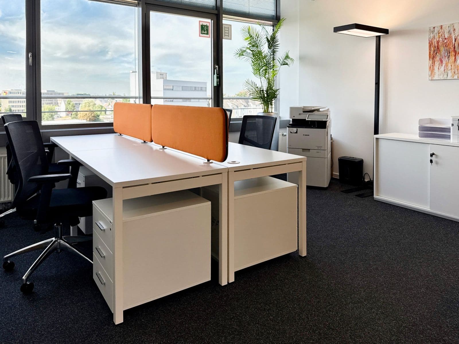 Prenájom kancelárie 780 m², Ludwig-Erhard-Platz 1, Leverkusen, Severné Porýnie - Westfálsko Prenájom kancelárie 780 m², Ludwig-Erhard-Platz 1, Leverkusen, Severné Porýnie - Westfálsko