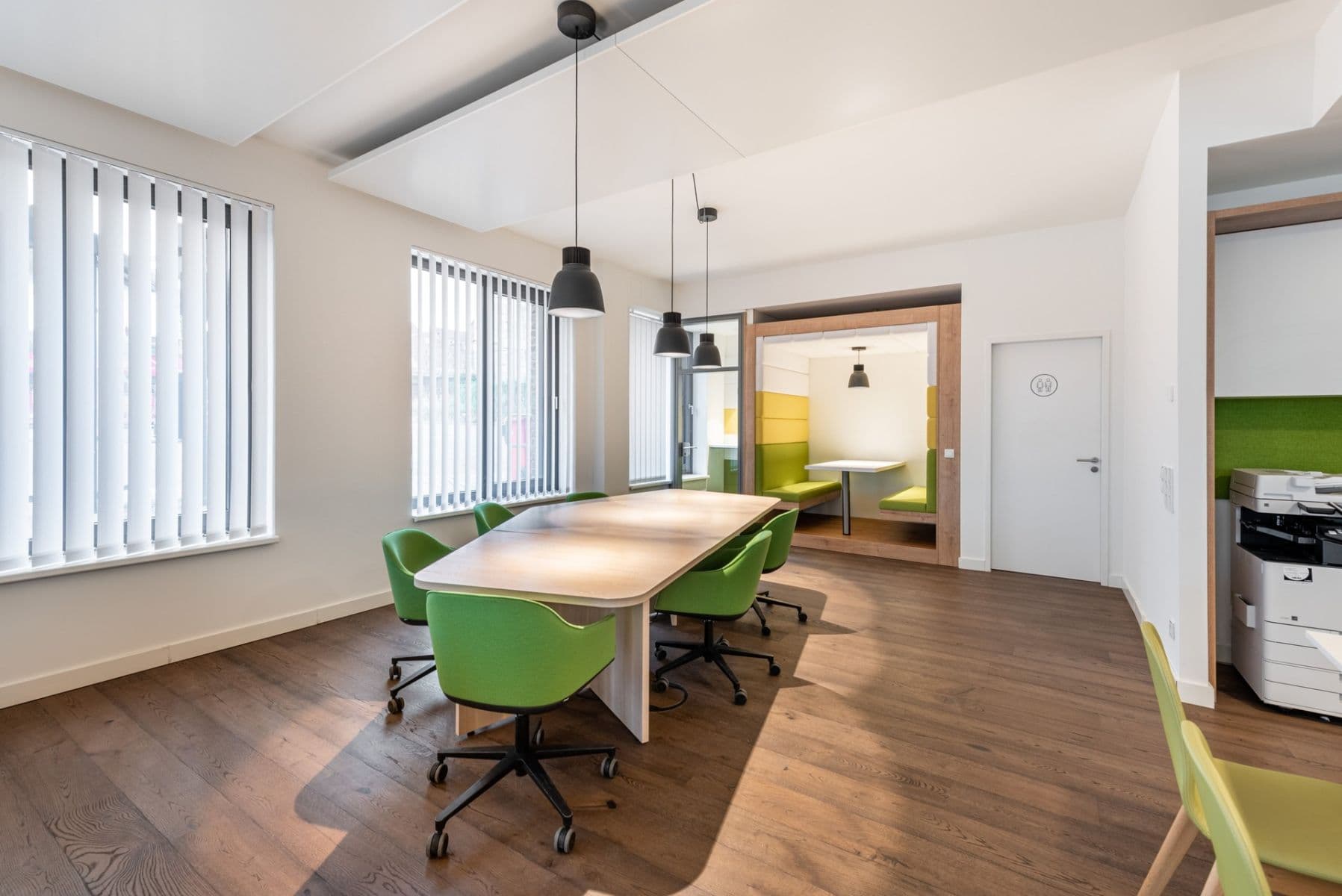 Prenájom kancelárie 2.062 m², Kaistrasse 90, Kiel, Šlezvicko-Holštajnsko Prenájom kancelárie 2.062 m², Kaistrasse 90, Kiel, Šlezvicko-Holštajnsko