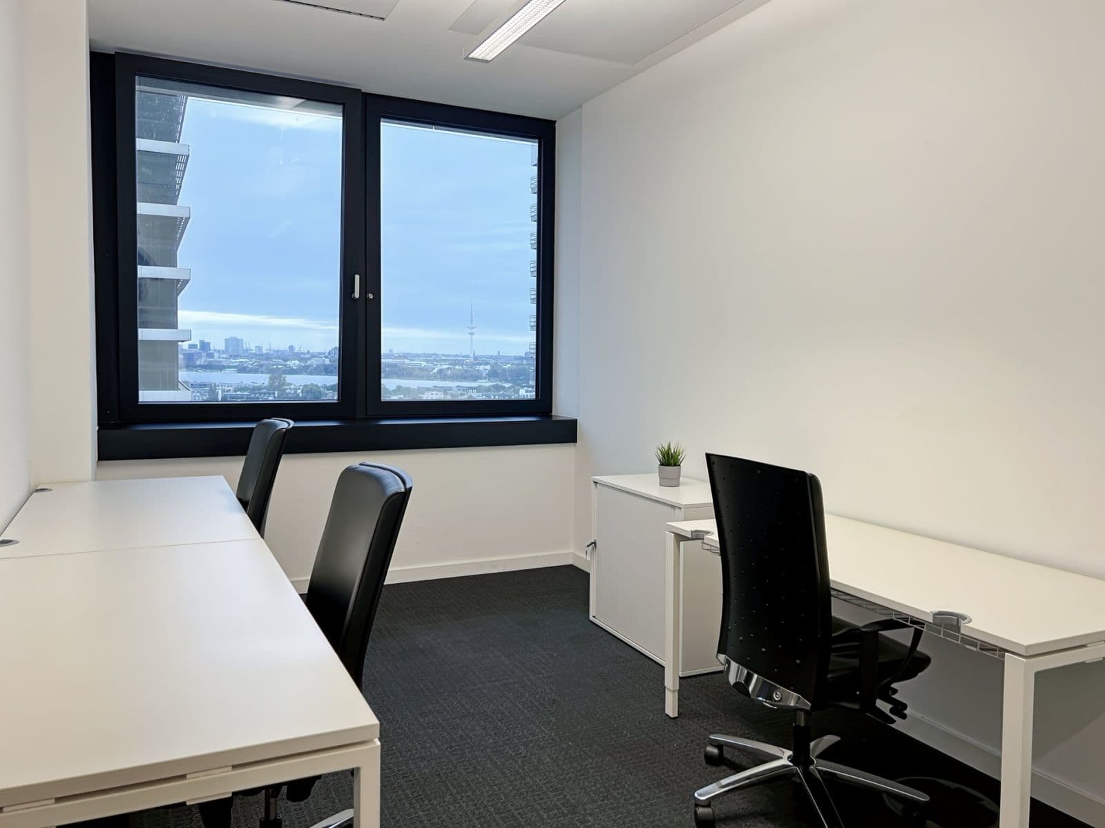 Prenájom kancelárie 851 m², Hamburger Str.11, Hamburg, Hamburg Prenájom kancelárie 851 m², Hamburger Str.11, Hamburg, Hamburg