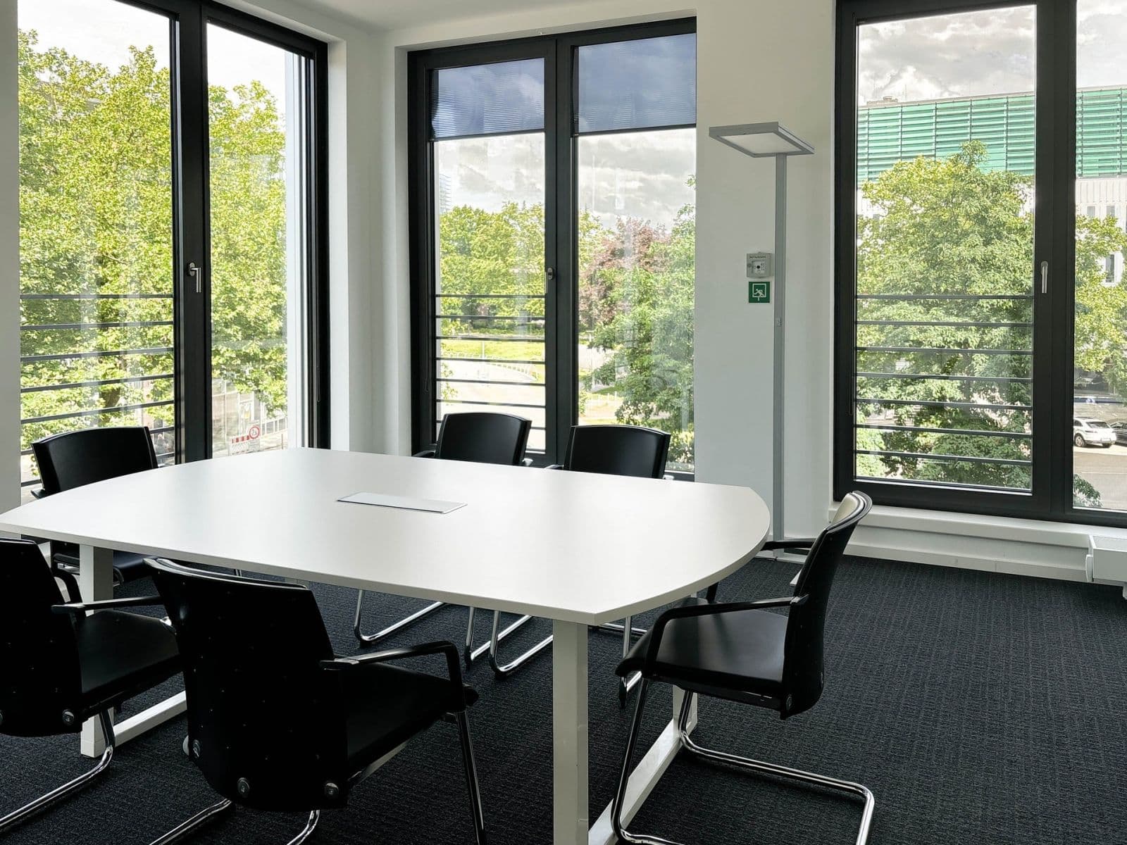 Prenájom kancelárie 1.578 m², Kapstadtring 7, Hamburg, Hamburg Prenájom kancelárie 1.578 m², Kapstadtring 7, Hamburg, Hamburg