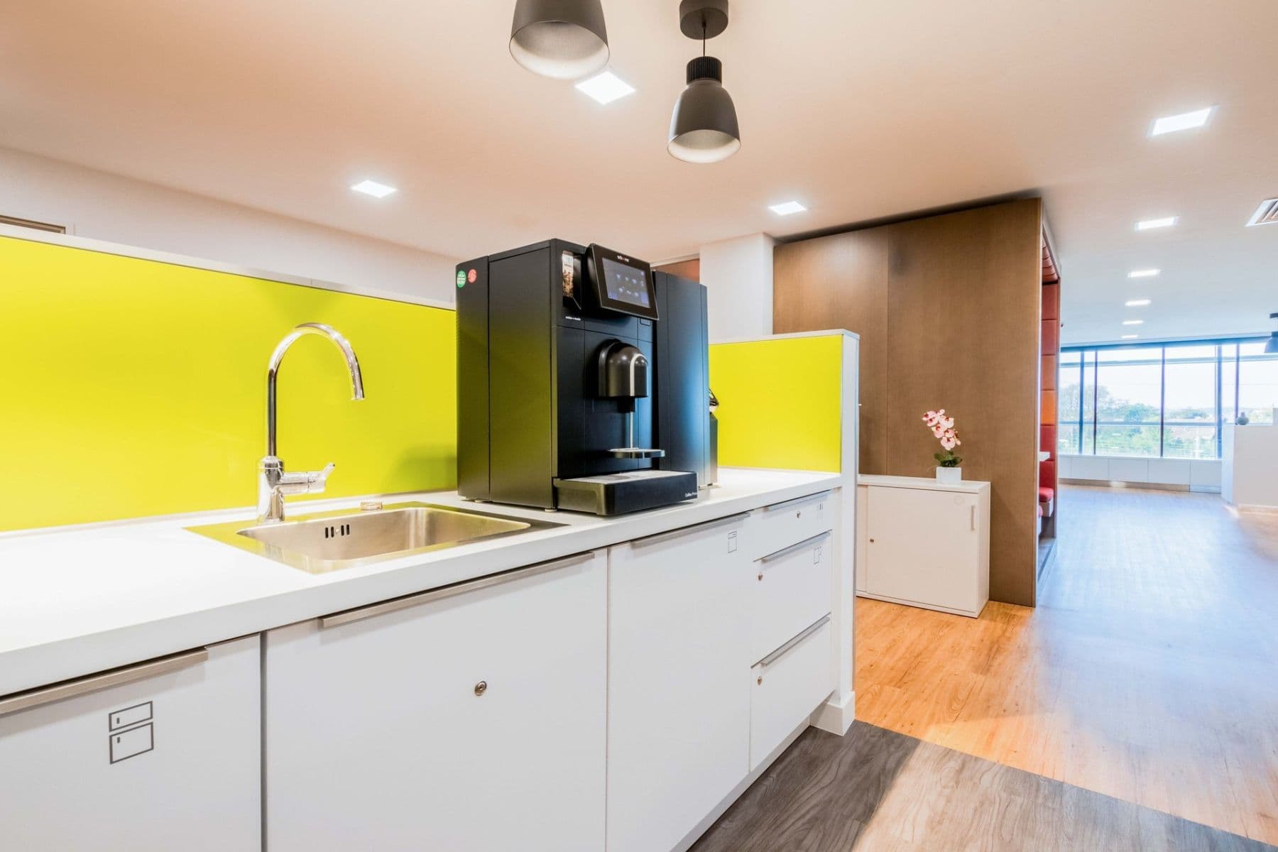 Prenájom kancelárie 1.461 m², Viktoriastr. 3b, Augsburg, Bavorsko Prenájom kancelárie 1.461 m², Viktoriastr. 3b, Augsburg, Bavorsko