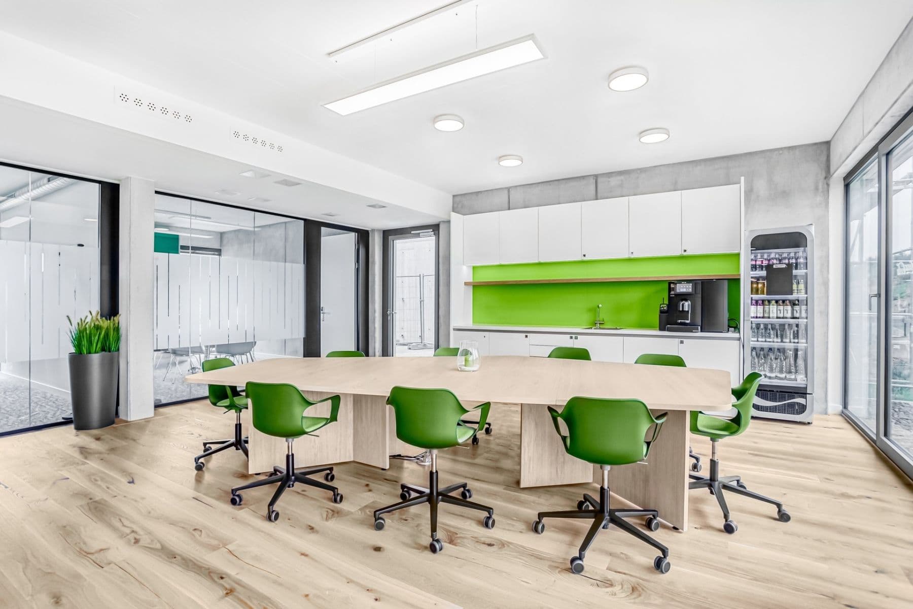 Prenájom kancelárie 1.340 m², Europaallee 33, Kaiserslautern, Porýnie-Falcko Prenájom kancelárie 1.340 m², Europaallee 33, Kaiserslautern, Porýnie-Falcko