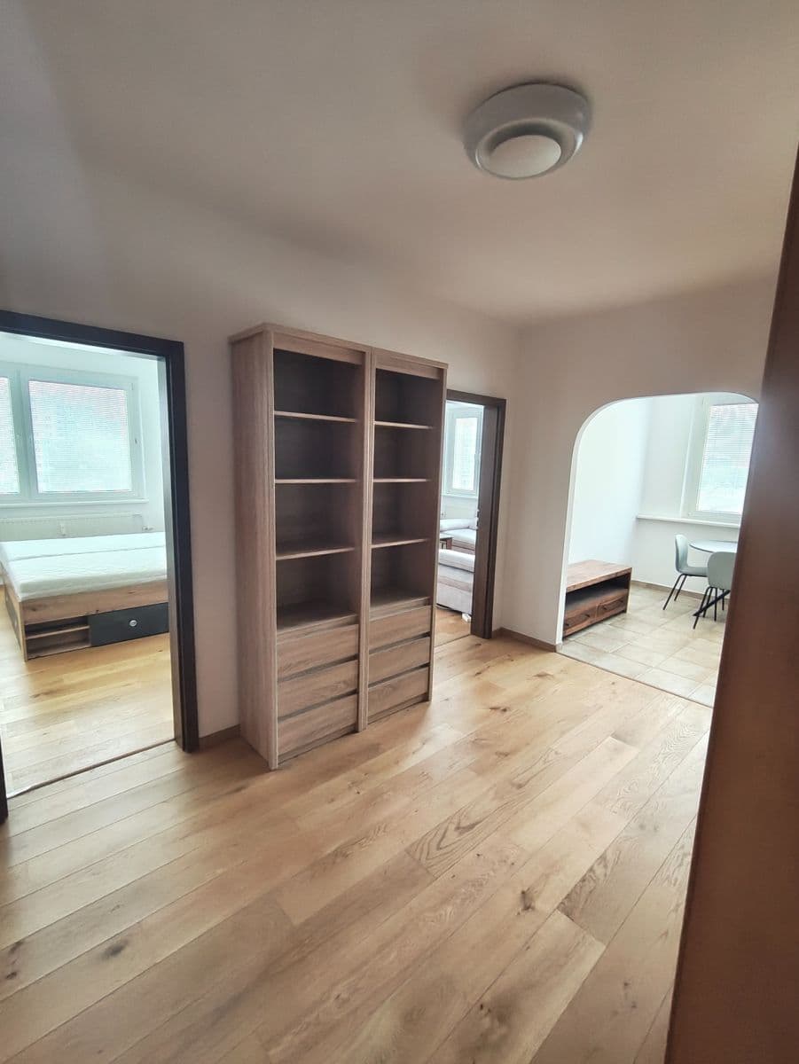 Predaj bytu 2-izbový 69 m², Holíčska, Petržalka, Bratislavský kraj Predaj bytu 2-izbový 69 m², Holíčska, Petržalka, Bratislavský kraj