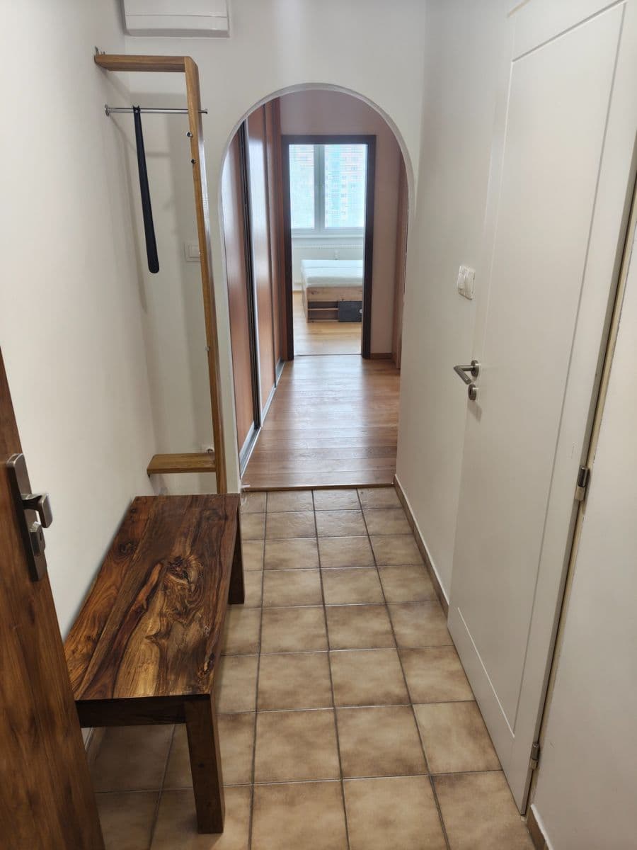Predaj bytu 2-izbový 69 m², Holíčska, Petržalka, Bratislavský kraj Predaj bytu 2-izbový 69 m², Holíčska, Petržalka, Bratislavský kraj