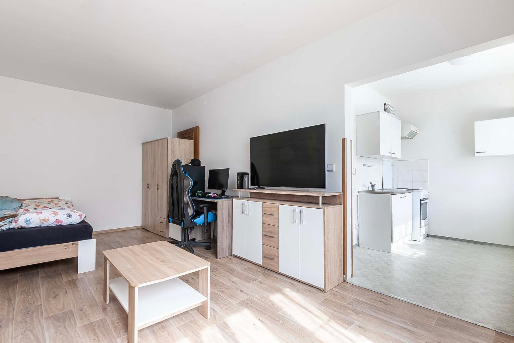 Predaj bytu 1-izbový 38 m², Pastelová, Liberec, Praha Predaj bytu 1-izbový 38 m², Pastelová, Liberec, Praha