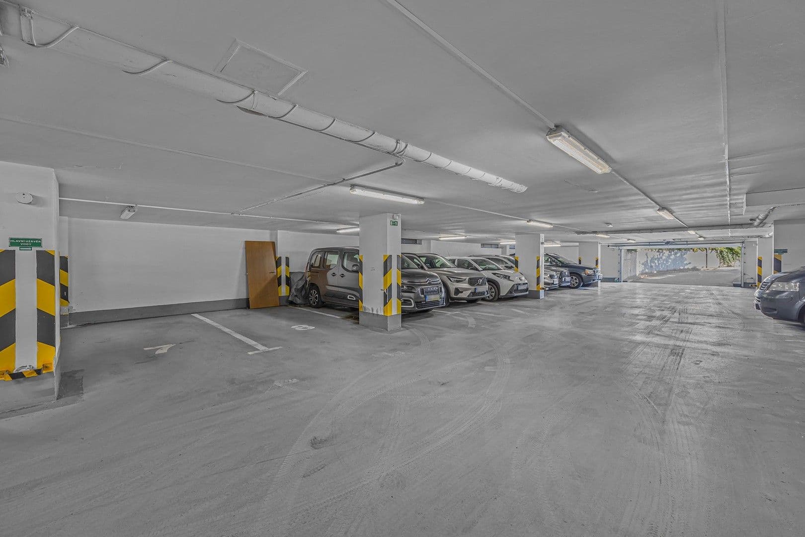 Prenájom bytu 2-izbový 54 m², Rotavská, Praha, Praha Prenájom bytu 2-izbový 54 m², Rotavská, Praha, Praha