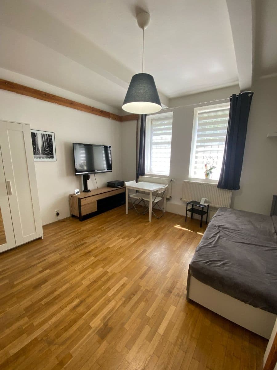 Prenájom bytu 1-izbový 26 m², Benešovská, Praha, Praha Prenájom bytu 1-izbový 26 m², Benešovská, Praha, Praha