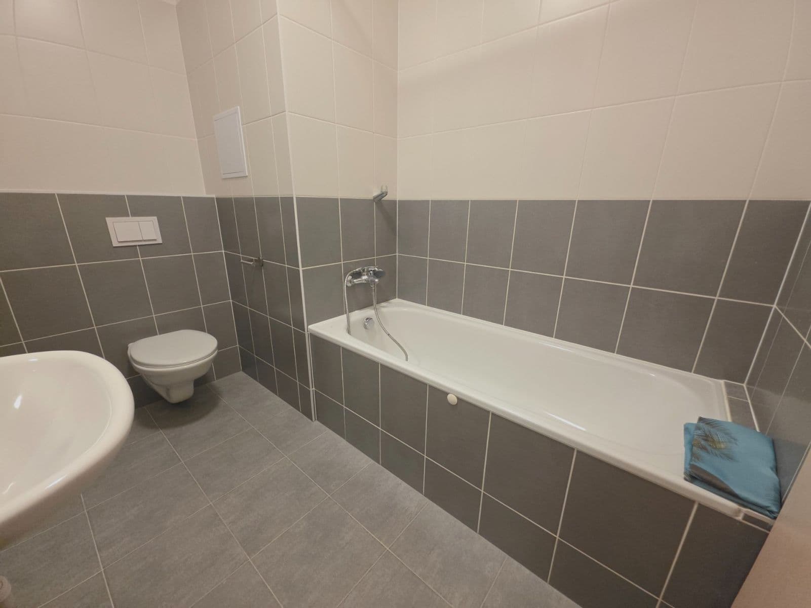 Prenájom bytu 1-izbový 33 m², Jaroslava Holečka, Kladno, Středočeský kraj Prenájom bytu 1-izbový 33 m², Jaroslava Holečka, Kladno, Středočeský kraj