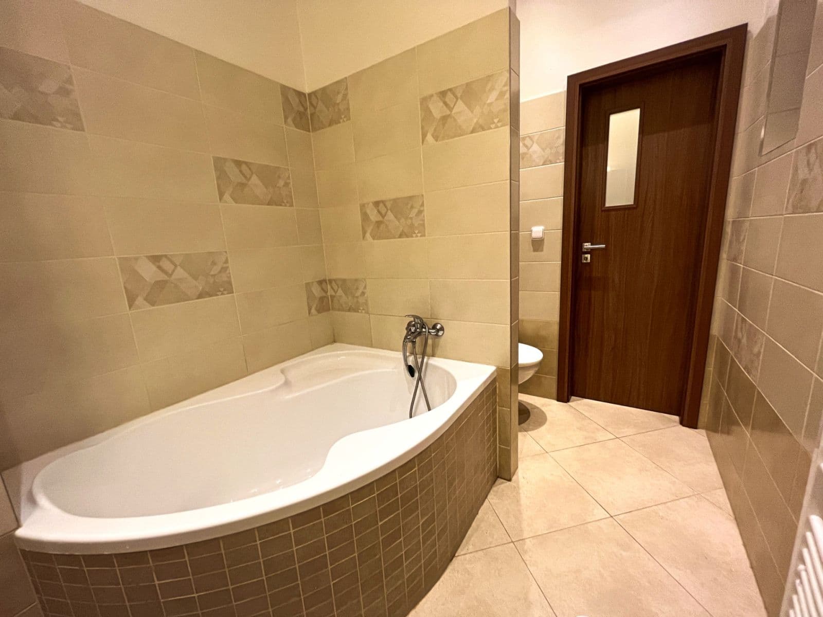 Predaj bytu 2-izbový 46 m², Hartigova, Praha, Praha Predaj bytu 2-izbový 46 m², Hartigova, Praha, Praha